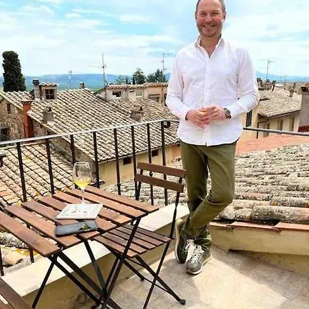 Brunhouse San Quirico dʼOrcia